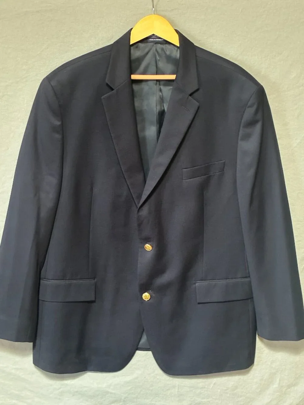 American Living 46R Navy Gold Button Polyester Men's Blazer Jacket Sport Coat...